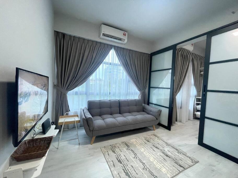 Jesselton Quay,2Br,4-5Pax,Mountain View Apartment Kota Kinabalu Luaran gambar